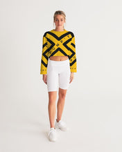 Load image into Gallery viewer, PUMP'T UNIVERSITY LOGO Women's Cropped Sweatshirt