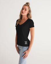 Load image into Gallery viewer, PUMP&#39;T UNIVERSITY LOGO &#39;X&#39; Women&#39;s V-Neck Tee
